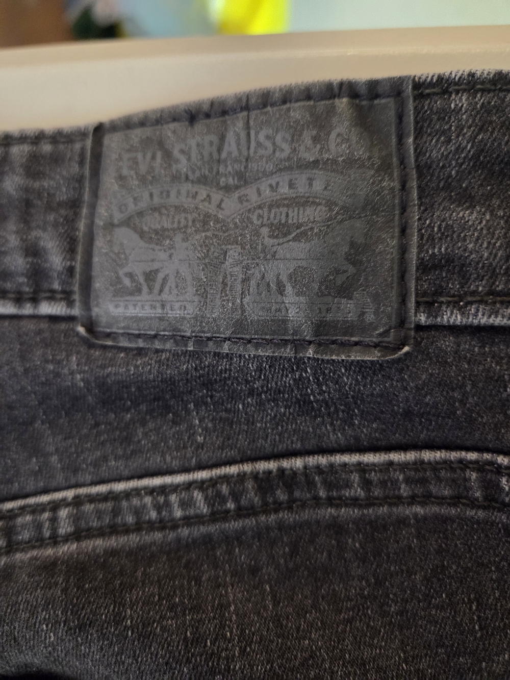 Levi's High-Rise Women's Jeans - Washed Black